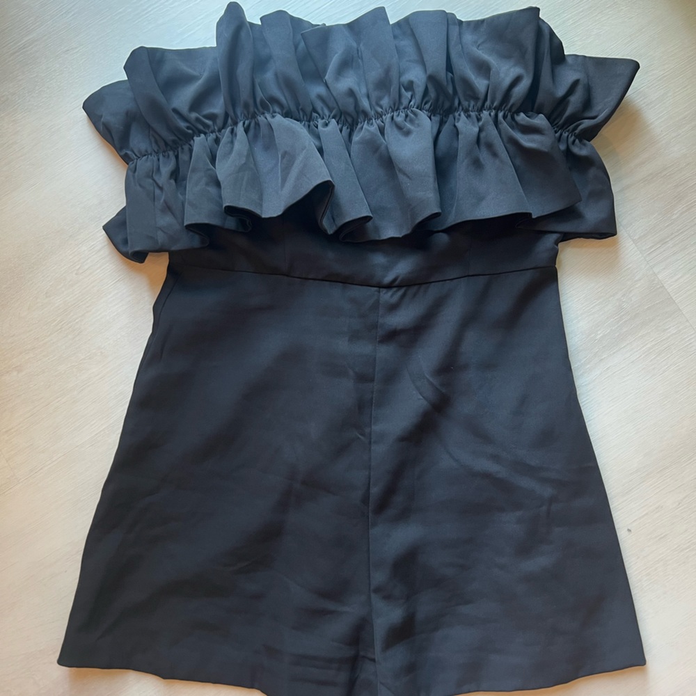 DO+BE Black Romper, Size Medium